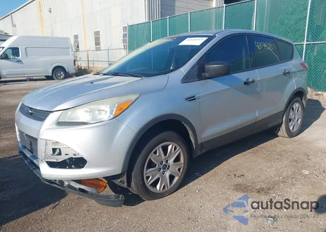 2013 Ford Escape S из США, поврежденный, VIN 1FMCU0F76DUC56336